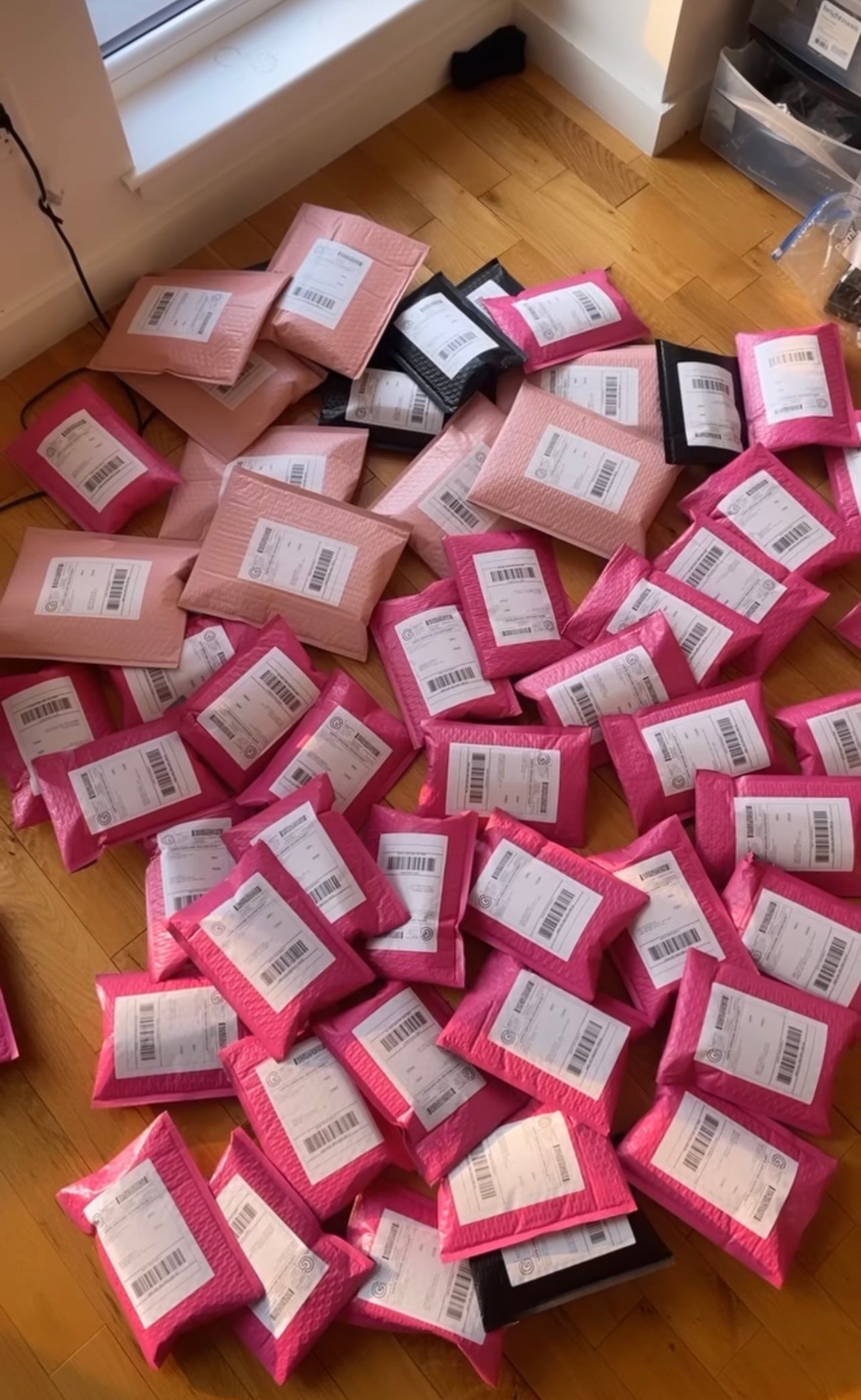 The Ultimate Guide for Starting your Own Makeup Line!